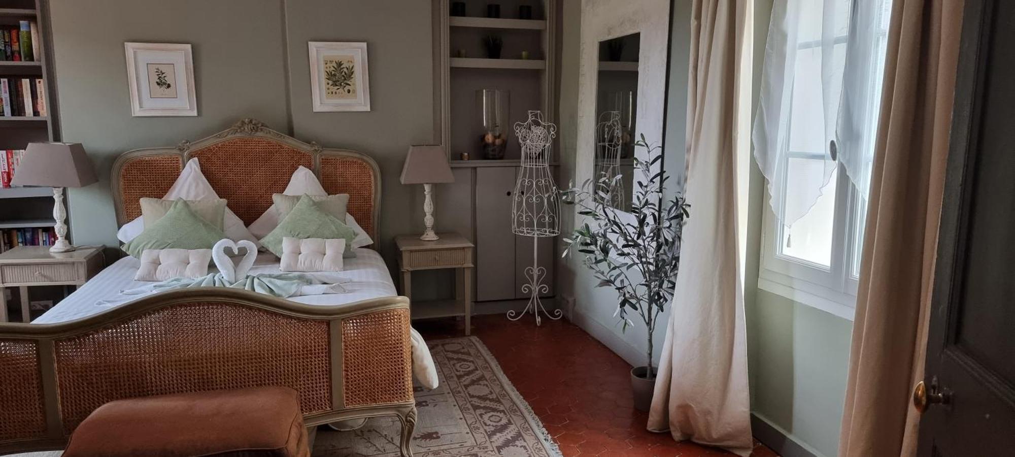 Le Belvedere - Chambres D'Hotes De Charme Et Restaurant Flassans-sur-Issole Room photo