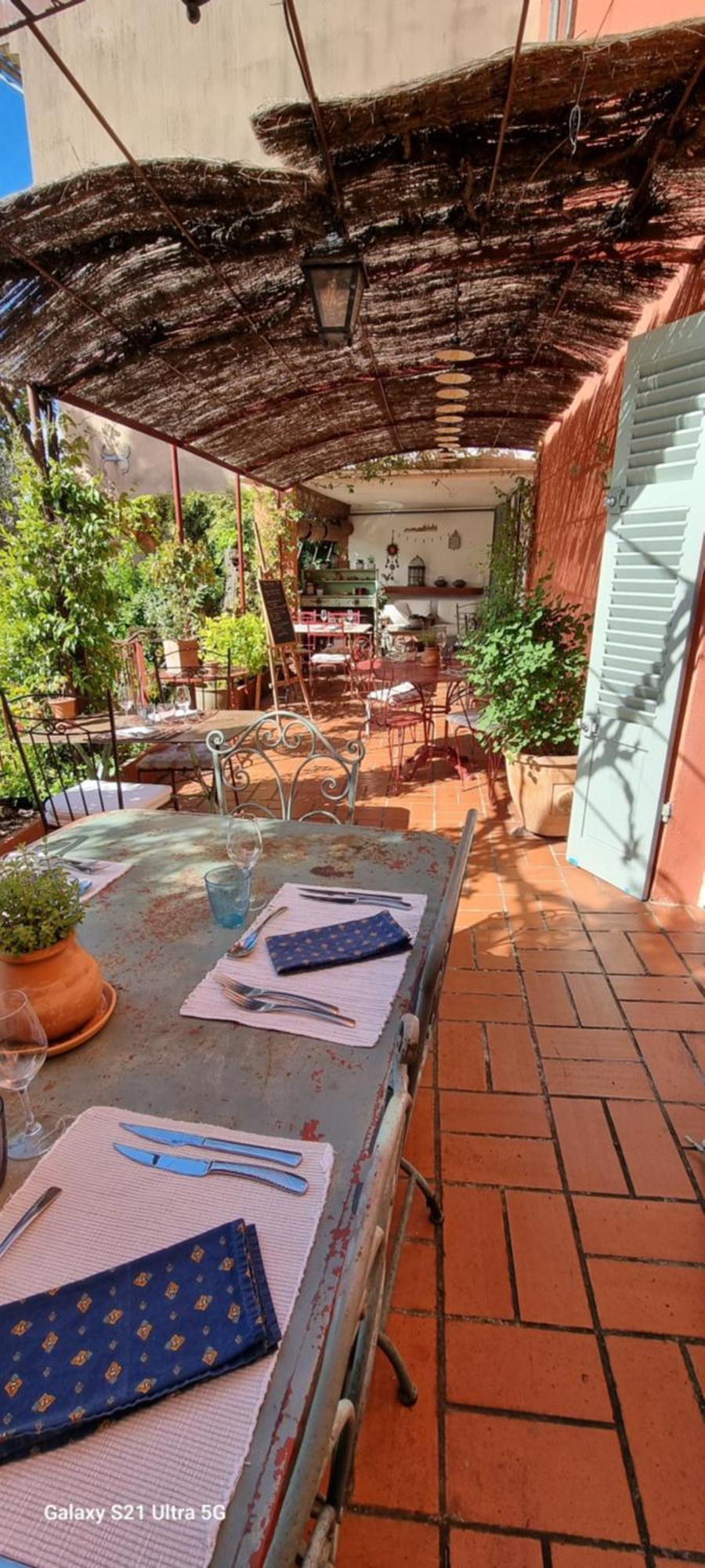 Le Belvedere - Chambres D'Hotes De Charme Et Restaurant Flassans-sur-Issole Exterior photo